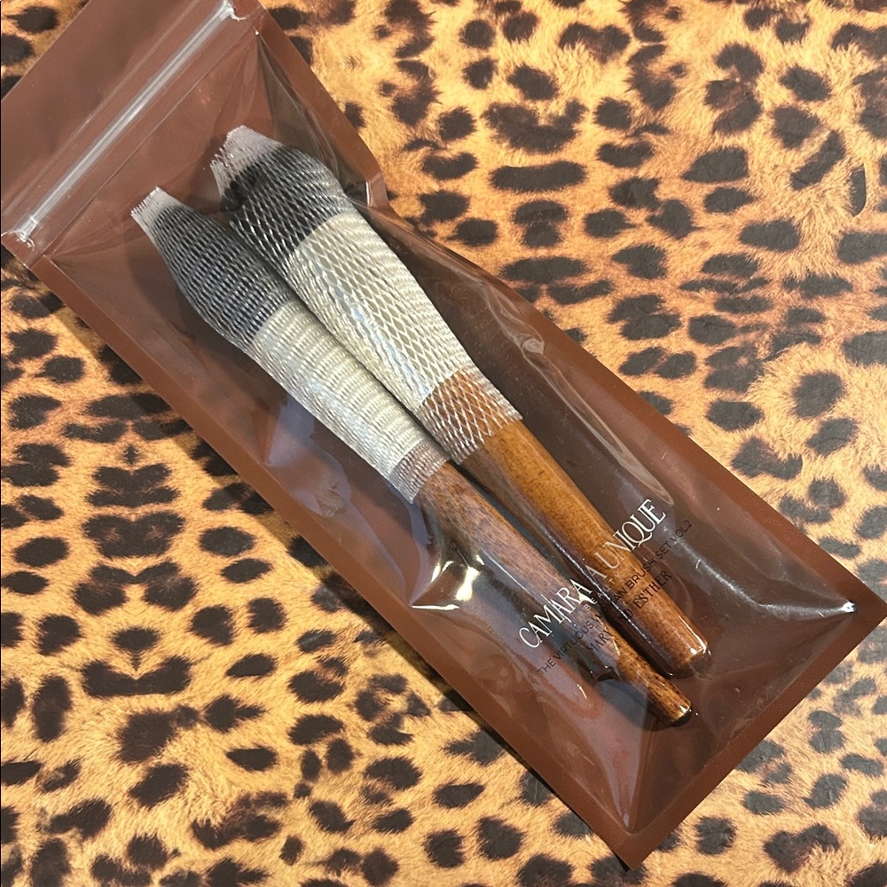 Camara A Unique Beauty “the virtuous woman brush set” Ruth and Ester 🎄